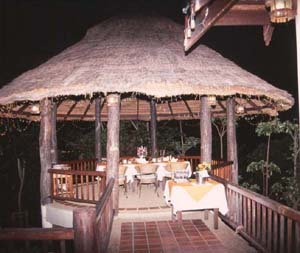 Dom --> click on the photo